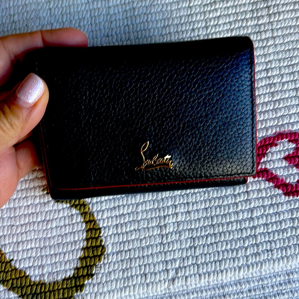 Christian Loubatain compact wallet